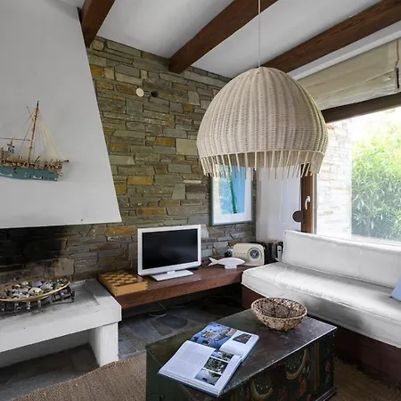 Aza Beachfront By Luxlikehome Villa