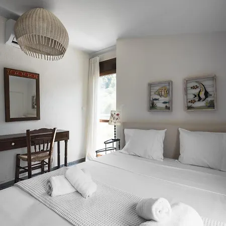 Aza Beachfront By Luxlikehome Villa *