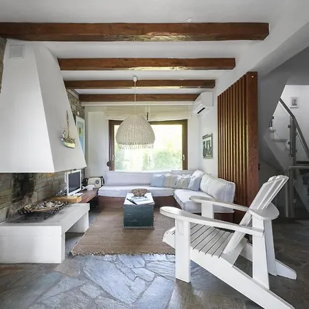 Aza Beachfront By Luxlikehome *