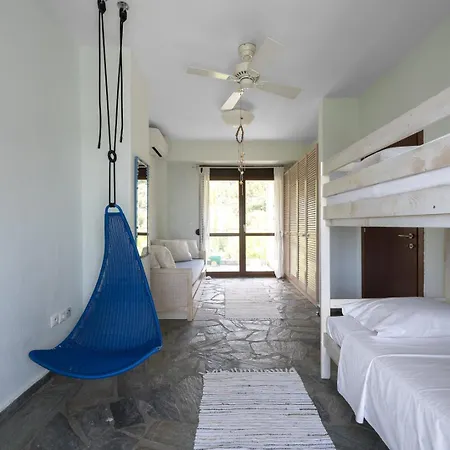 Aza Beachfront By Luxlikehome 빌라