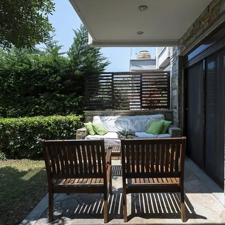 빌라 Aza Beachfront By Luxlikehome Ladhokopana